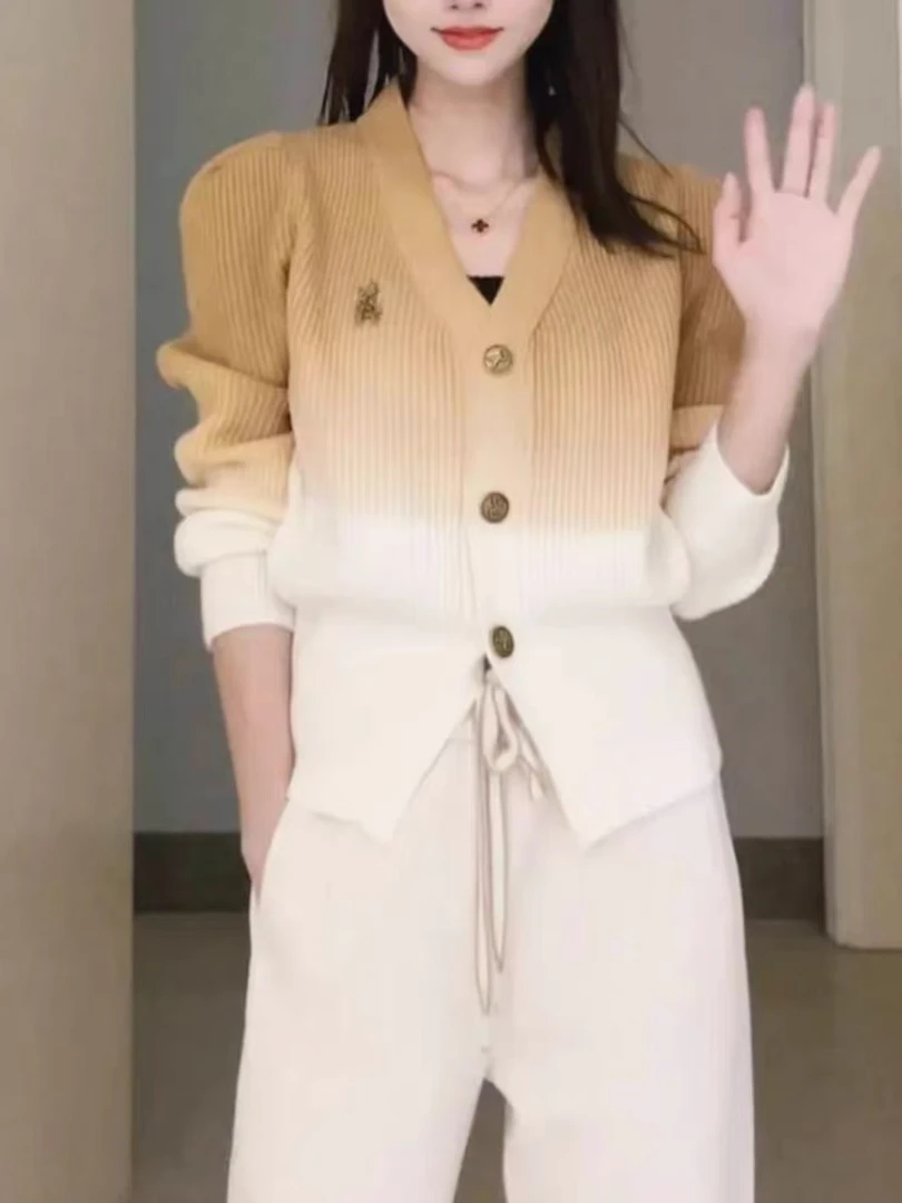 1043   主#时尚百搭渐变开衫外套上衣