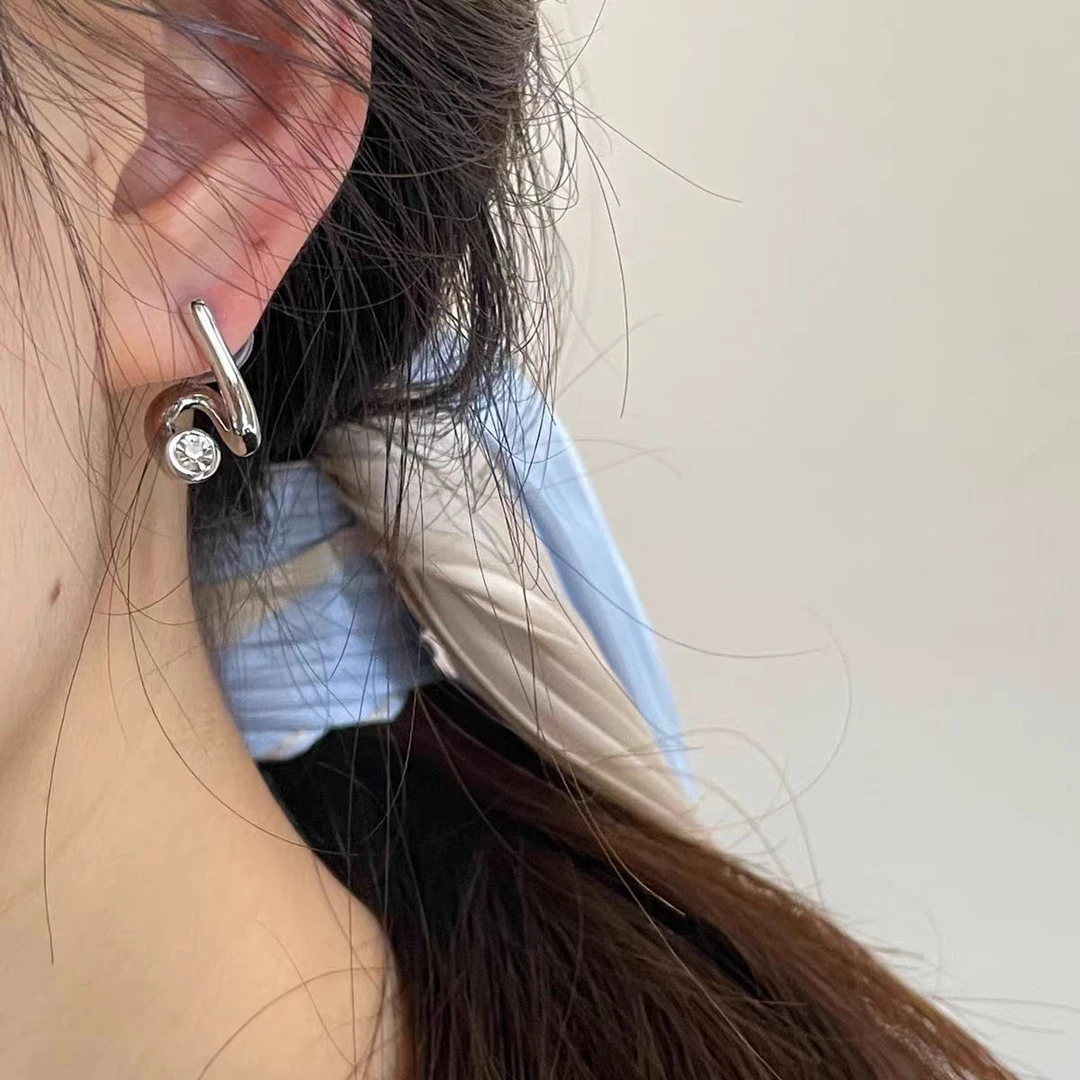 合金锆石耳饰 BIBI【银色交错】耳钉Q093