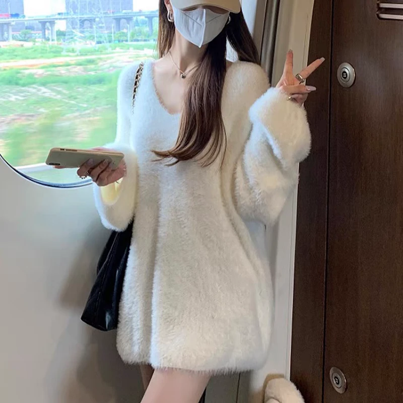 宽松貂毛毛衣女秋冬外穿慵懒风中长款遮屁股显瘦v领上衣气质新款