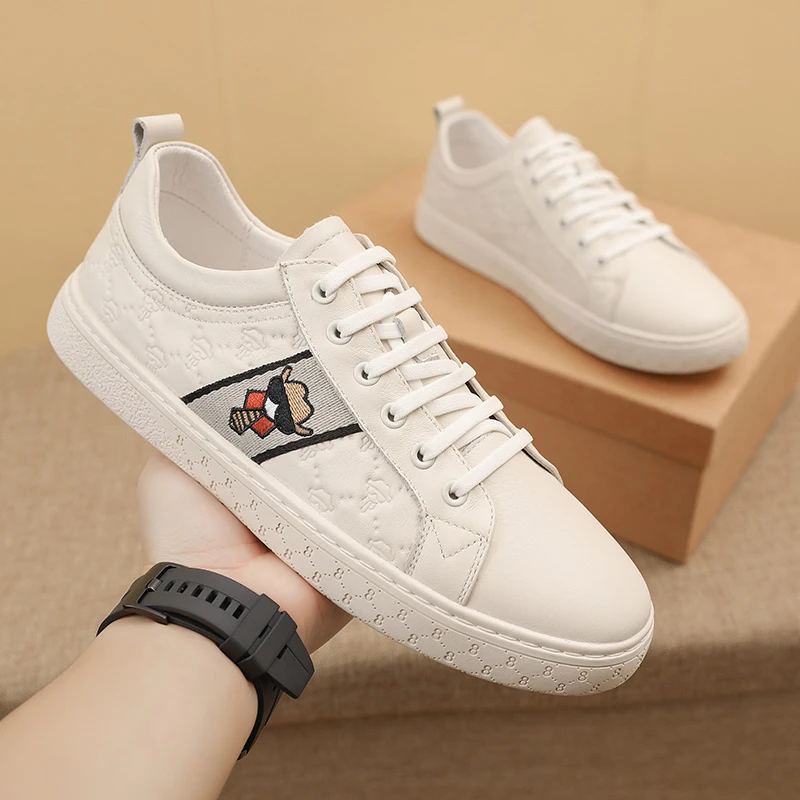 欧洲站 秋冬季男士时尚休闲鞋潮流板鞋英伦风小白鞋百搭男鞋潮鞋