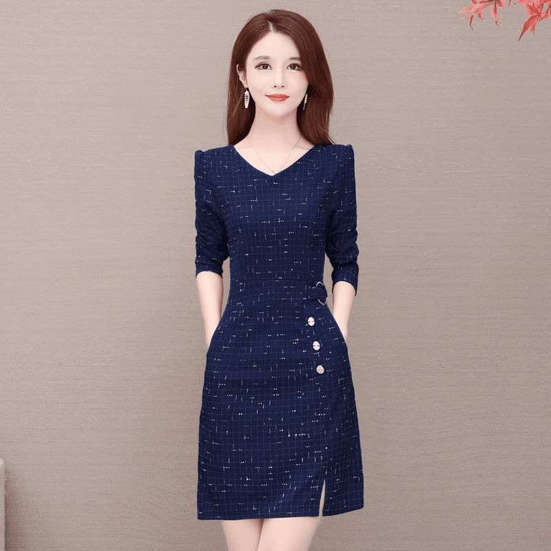 连衣裙2023新款加绒秋冬裙子女减龄显瘦长袖妈妈装中长款收腰冬裙
