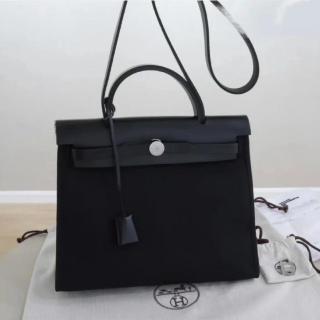 99新 Hermes/爱马仕 /单肩包/M097