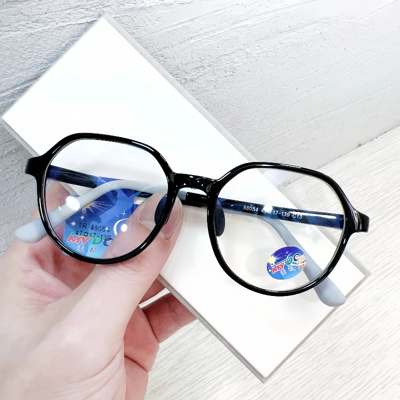 儿童透色小清新百搭潮流经典黑框圆形复古超轻爱心眼镜框