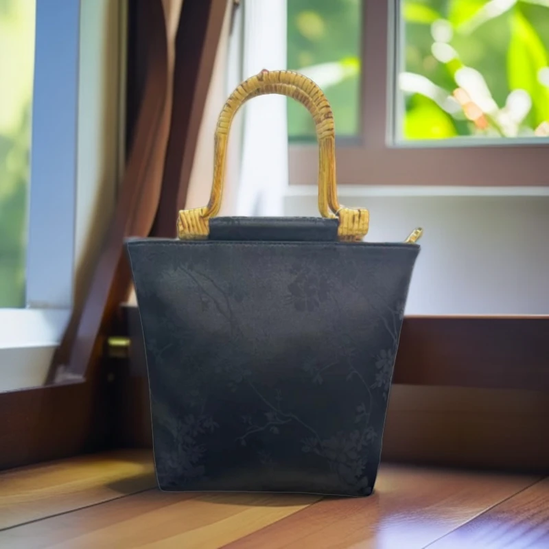 【黑色梅花】花位随机民族风气质手提时尚竹节口袋斜跨手拎包316