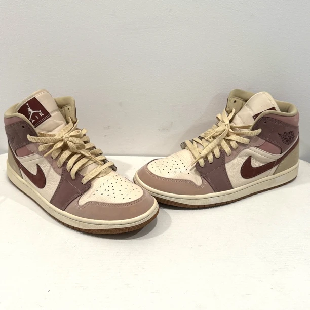 44码/AJ 1 豆沙色/休闲时尚潮流篮球鞋/95新/公价999