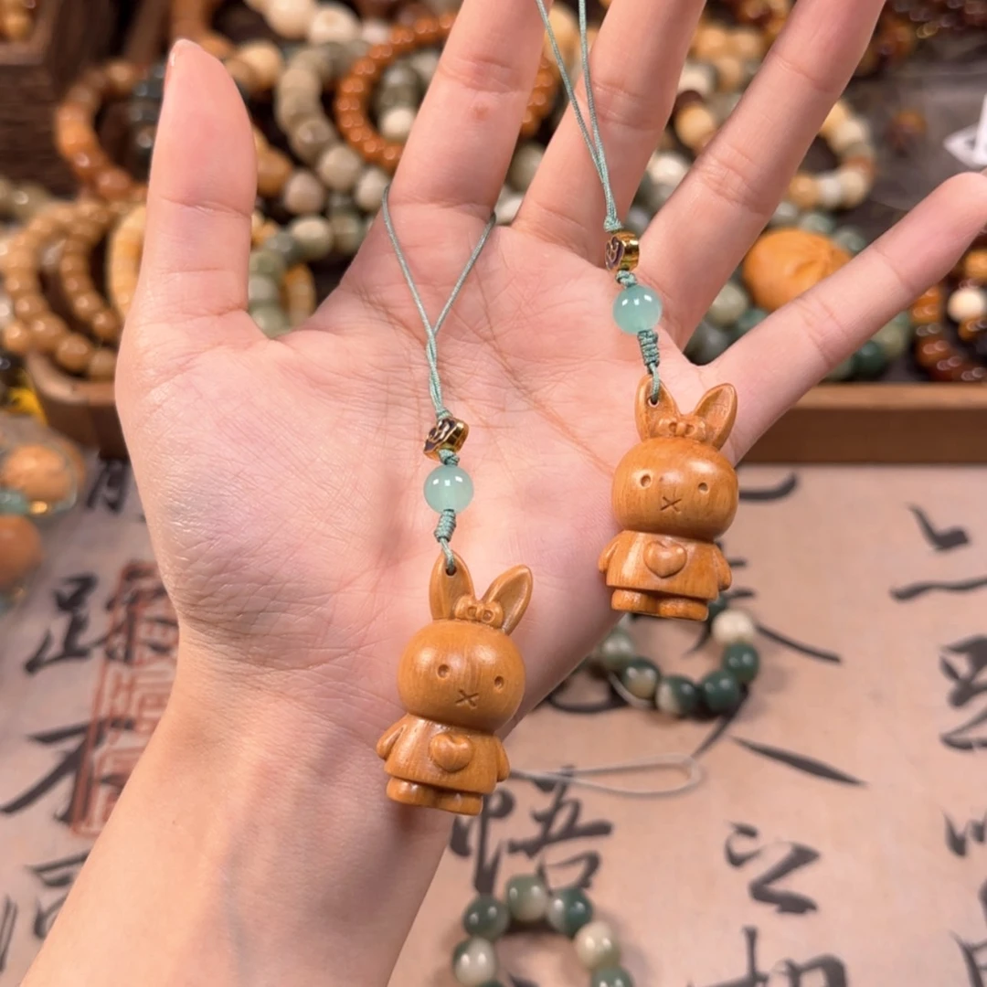 【闪购商品】白玉菩提手串芭比檀米兔