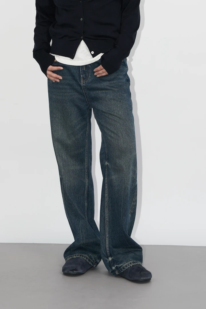 【YILI大码品牌】复古水洗褶皱百搭显瘦牛仔裤Y0372