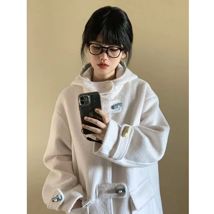 牛角扣呢子大衣女2024新款白色秋冬季高级感毛呢外套小个子中长款