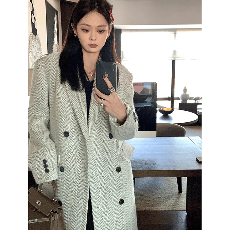 人字纹米色呢子大衣女2024秋冬新款毛呢外套冬天小个子中长款韩系