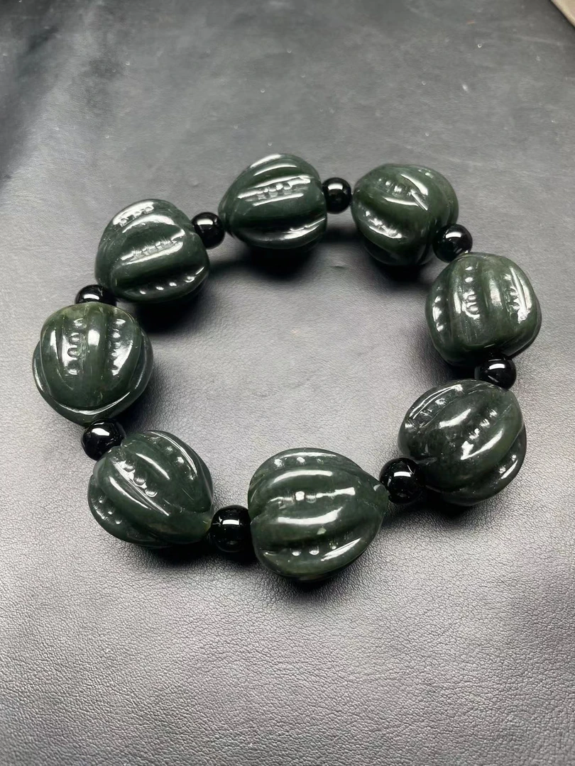 和田玉青海格尔木青玉核桃手串