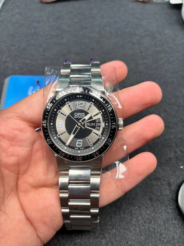 95新 Oris/豪利时 运动系列男士腕表，自动机械，42表径