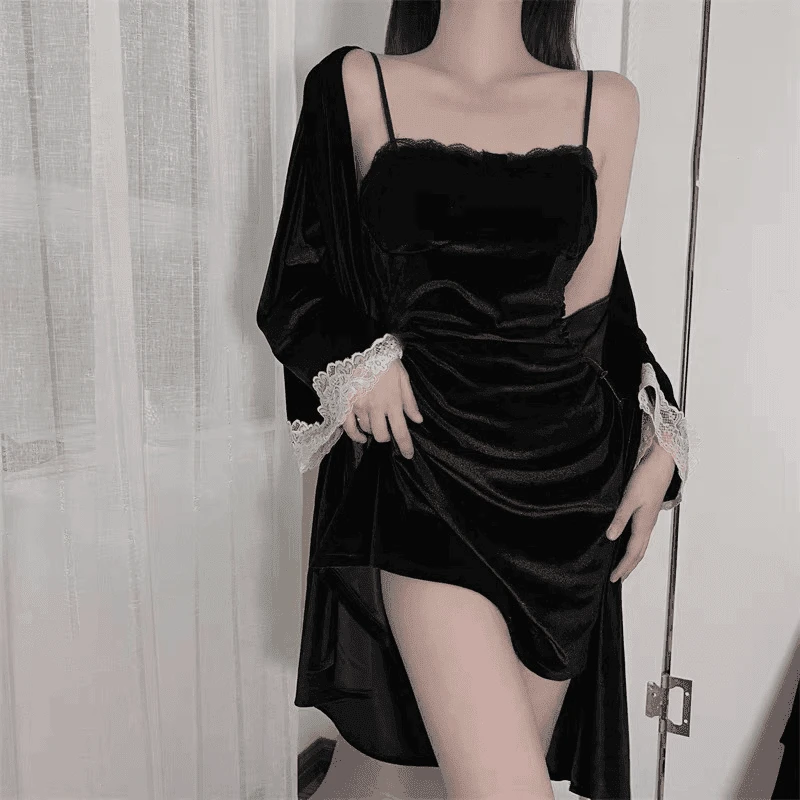 【星夜】秋冬新款性感显瘦蕾丝睡衣女气质纯欲丝绒吊带睡裙家居服