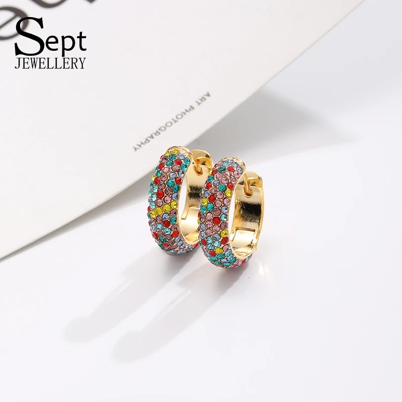 铜合金耳饰 《货号1590》炫彩港风气质耳圈