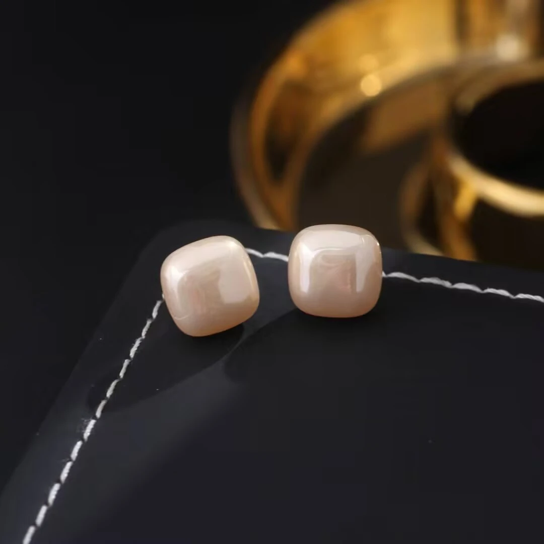 铜合金耳饰 《货号8294》彩色面包耳钉