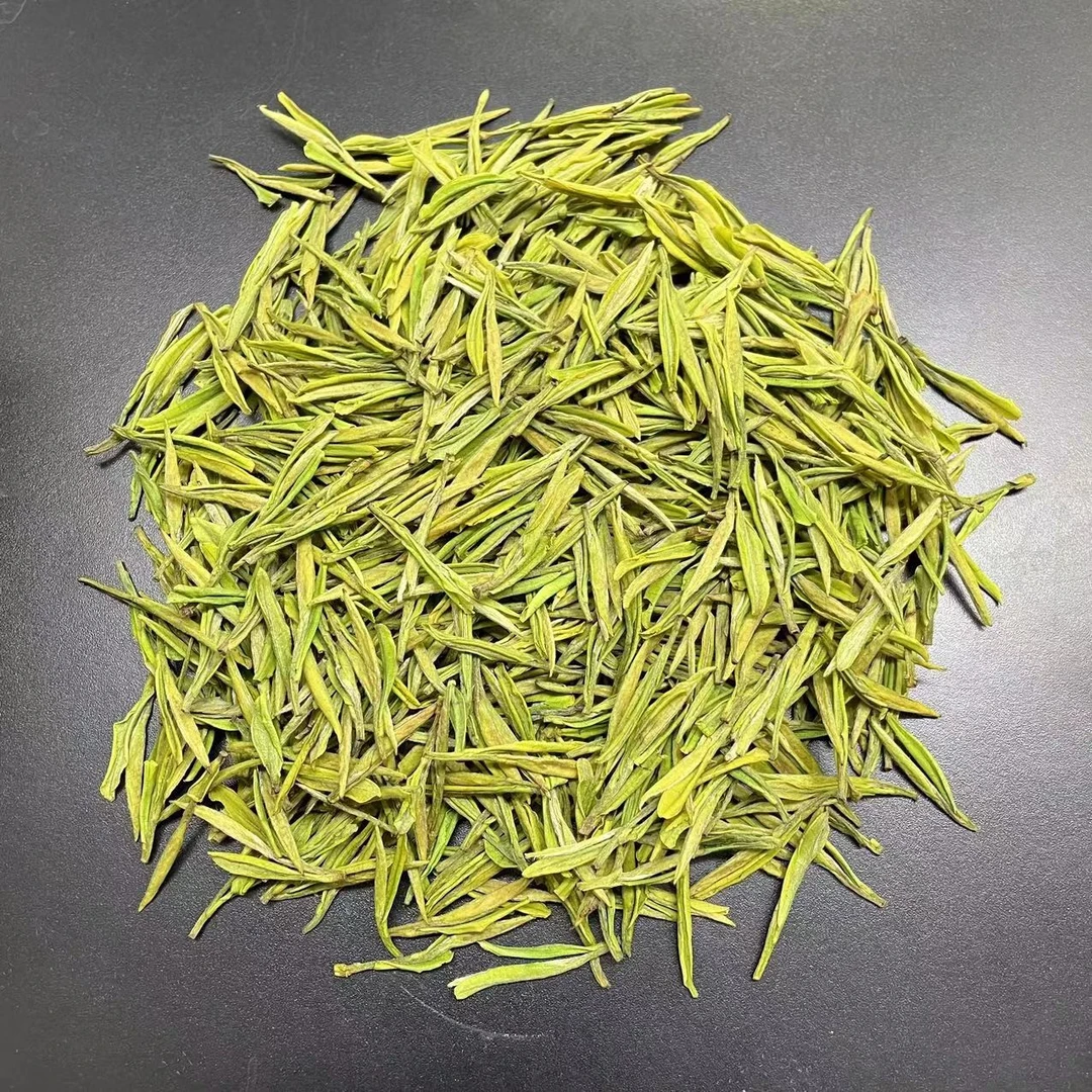 【顶芽头采金香玉 】花果醇香  安吉高山白茶 （中秋福利）