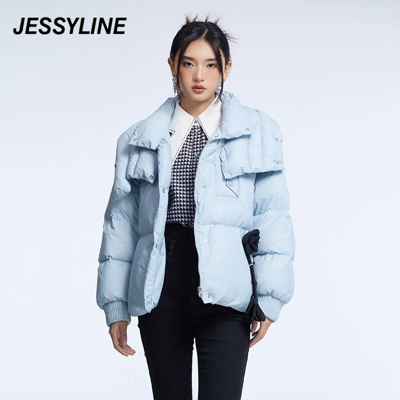 jessyline冬季新品 杰茜莱浅蓝色羽绒服外套女保暖 242208330女款