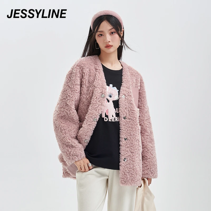 jessyline冬季新款女装 杰茜莱时尚粉色毛绒外套女 343121140