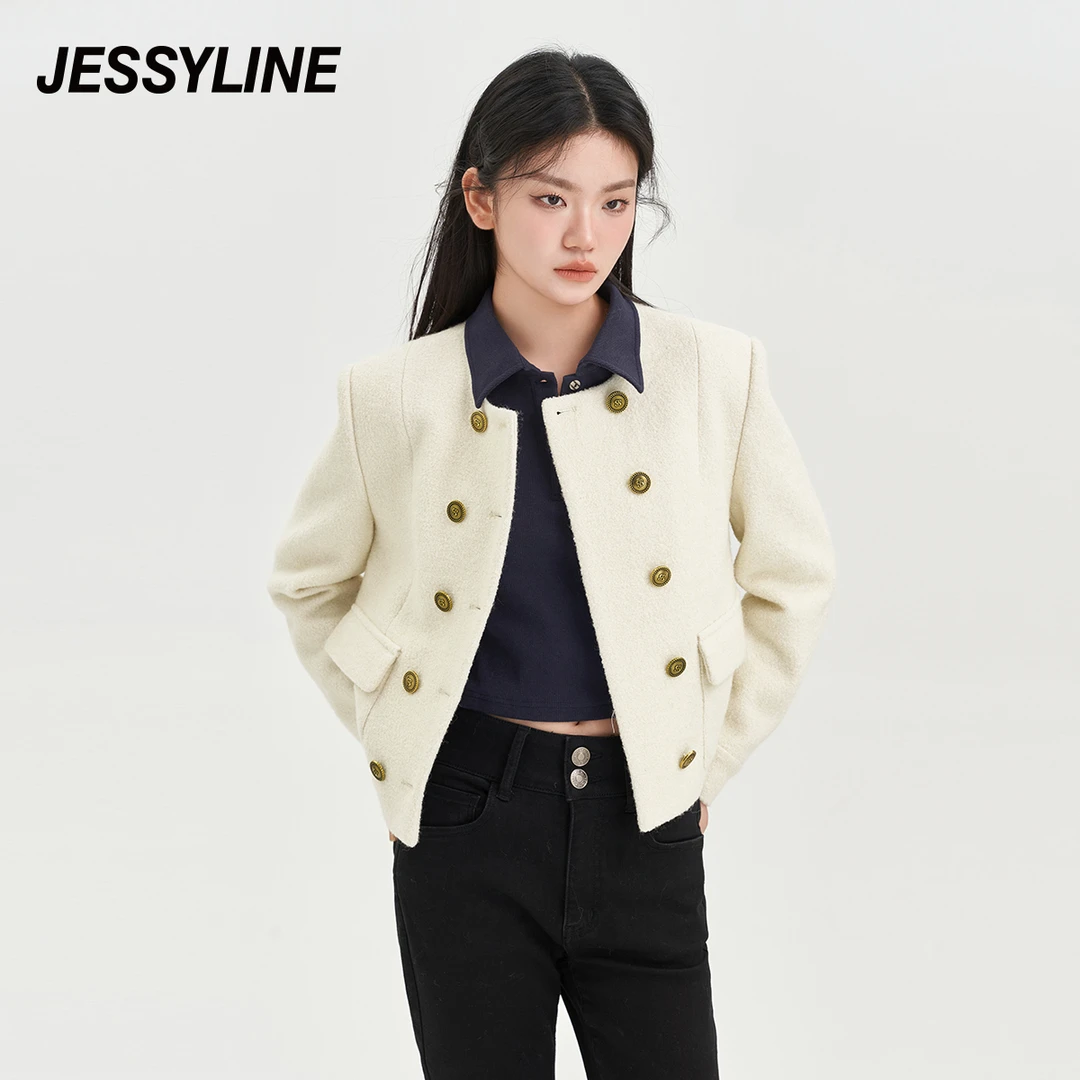 杰茜莱圆领排扣白色毛呢外套气质小香风jessyline春新款