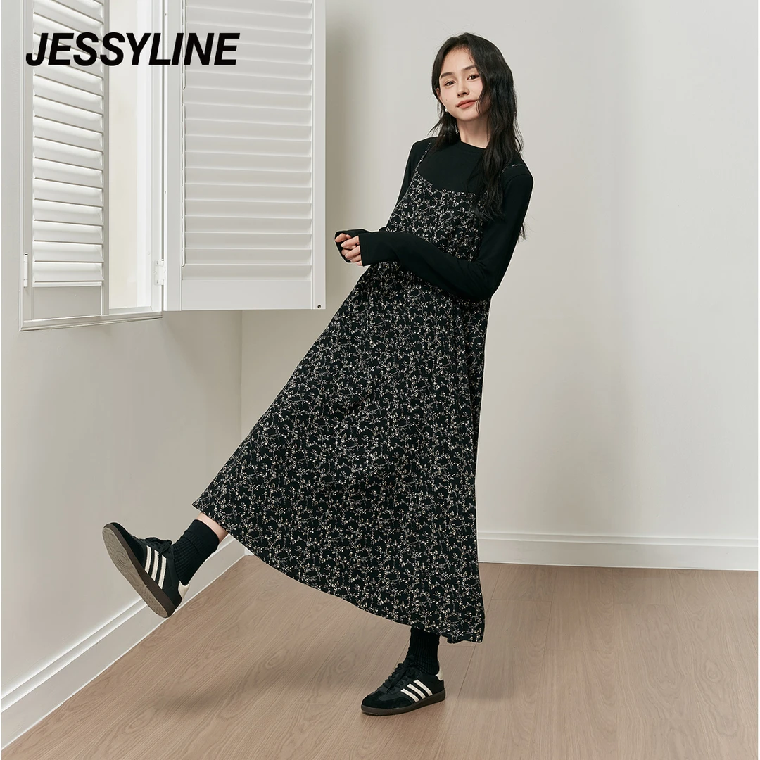 jessyline 秋季新款 杰茜莱碎花连衣裙套装