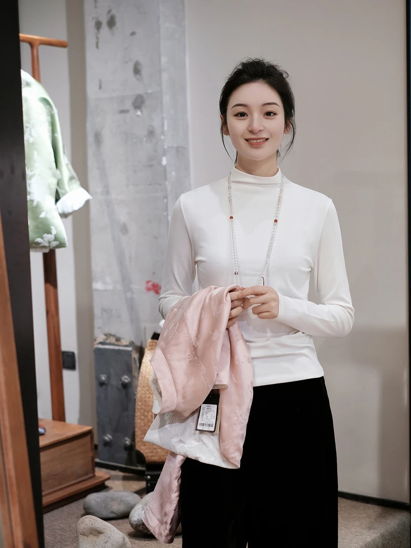 莫代尔高领打底衫（不支持七天无理由）