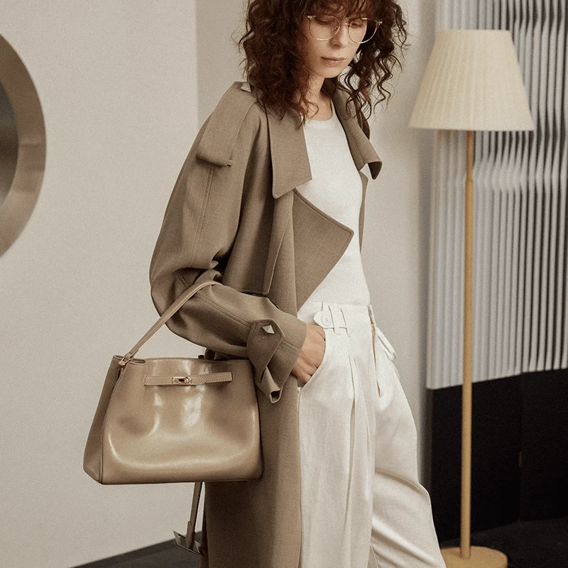 ELLE25新款铂金系列油蜡软牛皮手提单肩包大容量通勤托特包24605