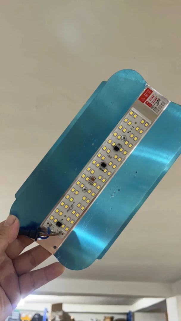 地摊灯3个（款式不挑）