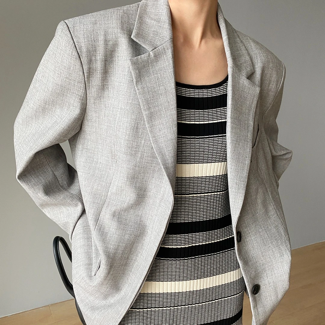 经典调性手工拱针西装外套S22127