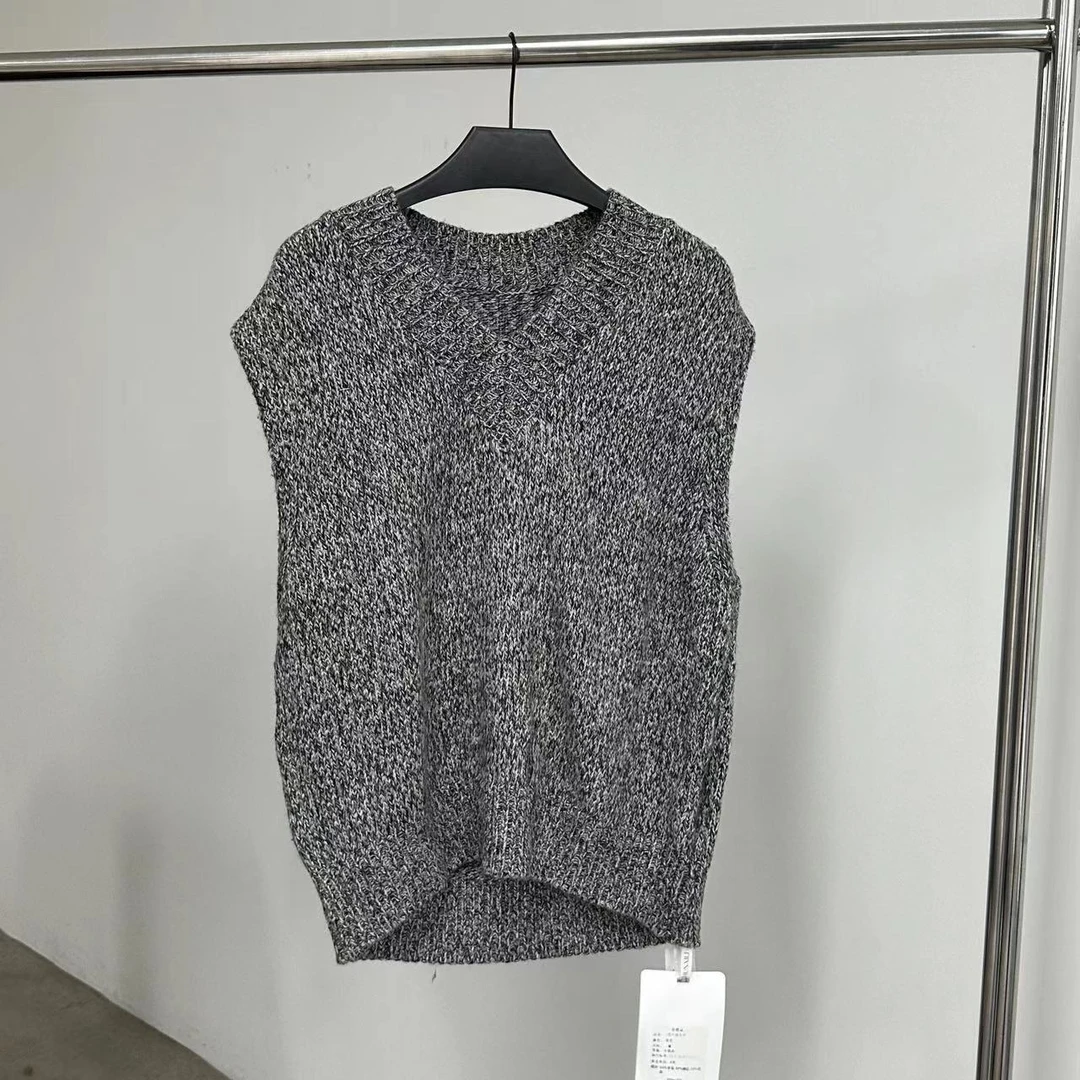 CHUNXILI/V领针织衫马夹  时尚休闲纯色内搭毛衣M23051