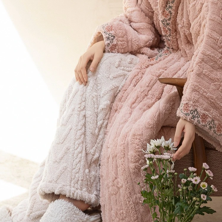 珊瑚绒睡裤秋冬女款家居裤长裤子三层夹棉加绒加厚保暖法兰绒冬天