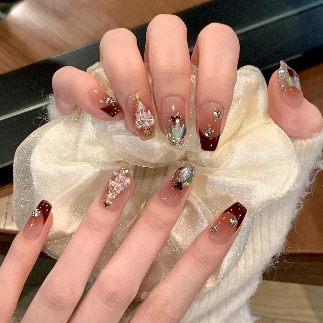 【红色圣诞】新款穿戴甲美甲款式推荐2025爆款美甲纯手工穿戴甲片