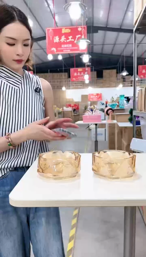 【闪购商品】简东花器U-42一对