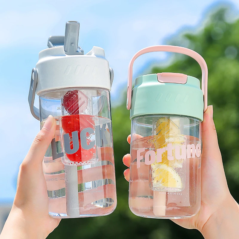 水杯女2024新款夏季高颜值便携式超轻塑料杯子茶水分离吸管咖啡杯