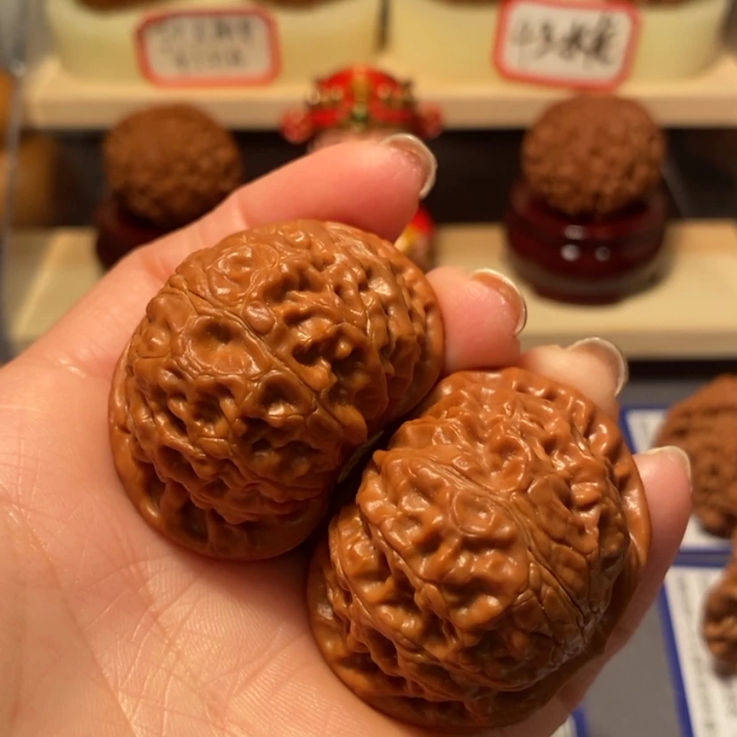 【闪购商品】文玩核桃吊坠G****r42灯
