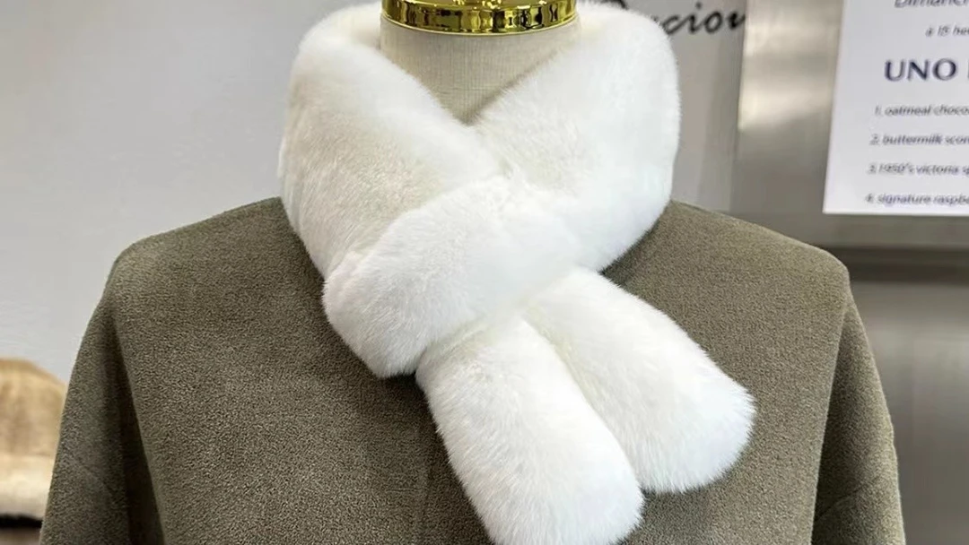 真獭兔毛围脖可爱兔子耳朵双面加厚围巾冬季保暖百搭毛领