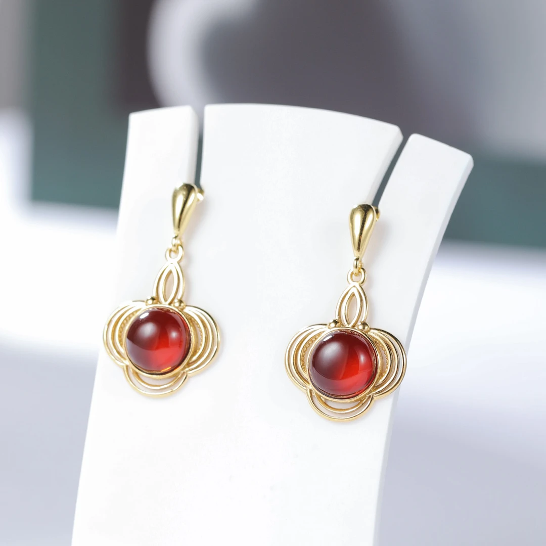 S&A天然琥珀耳环耳饰时尚百搭S925银镶琥珀耳坠血珀法式红色优雅