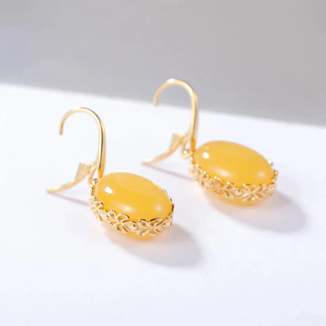 S&A天然赛吉琥珀蜜蜡耳环女S925银镶时尚琥珀蜜蜡百搭耳饰-藤蔓