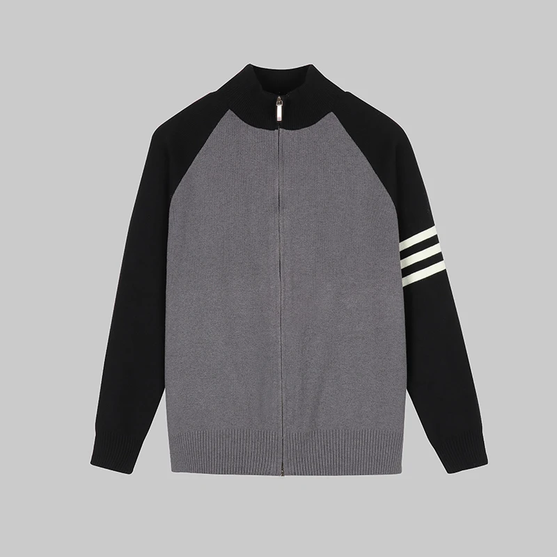 三条杠撞色开衫毛衣