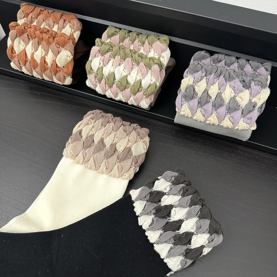 【清货福利】秋冬百搭中高筒时尚无骨缝合保暖纯棉袜