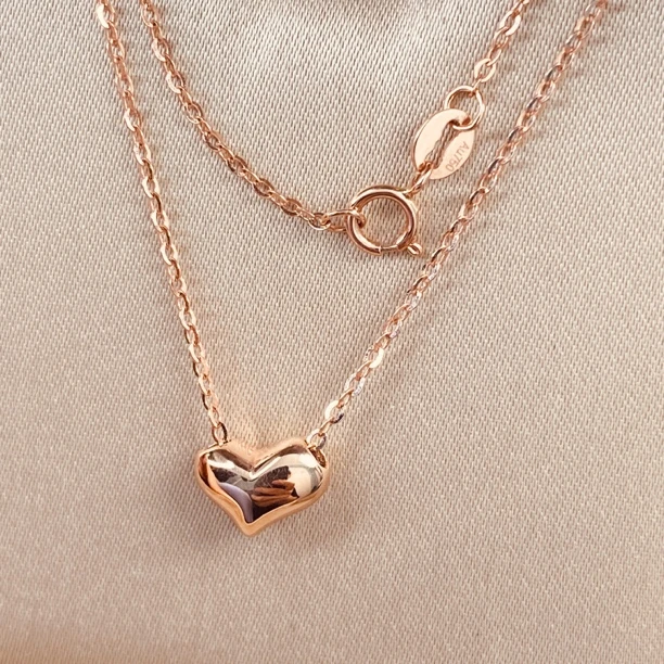 18k金玫瑰金心形项链爱心套链彩金桃心经典轻奢百搭小众真金坠链