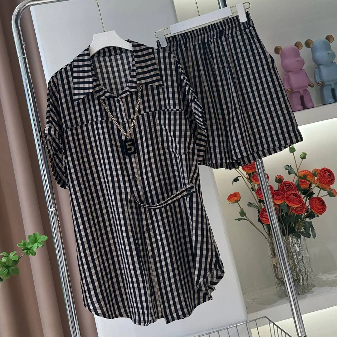 薄款翻领格子0127新款夏季休闲显瘦短袖格纹衬衫百搭短裤