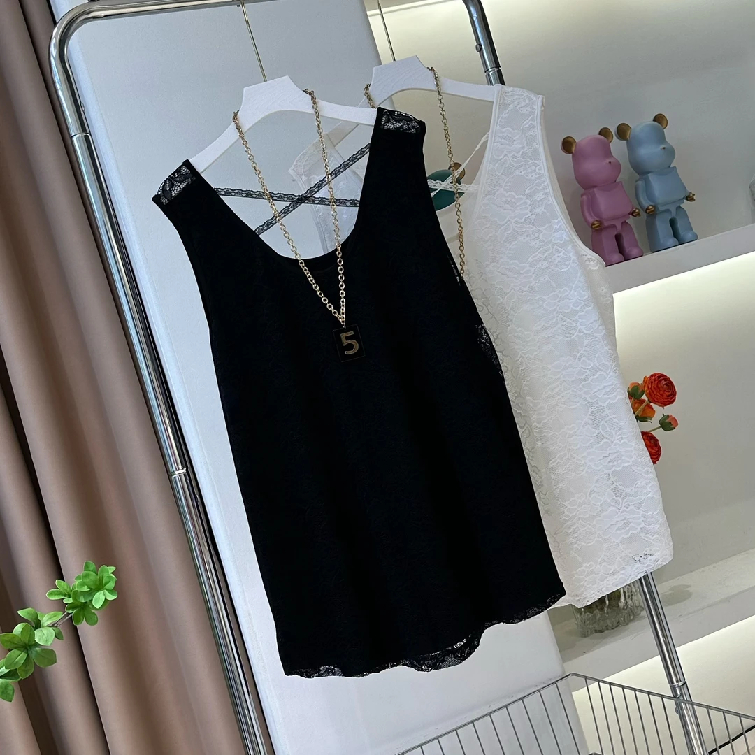 0180交叉蕾丝背心时尚休闲宽松显瘦无袖外穿打底上衣女装直播