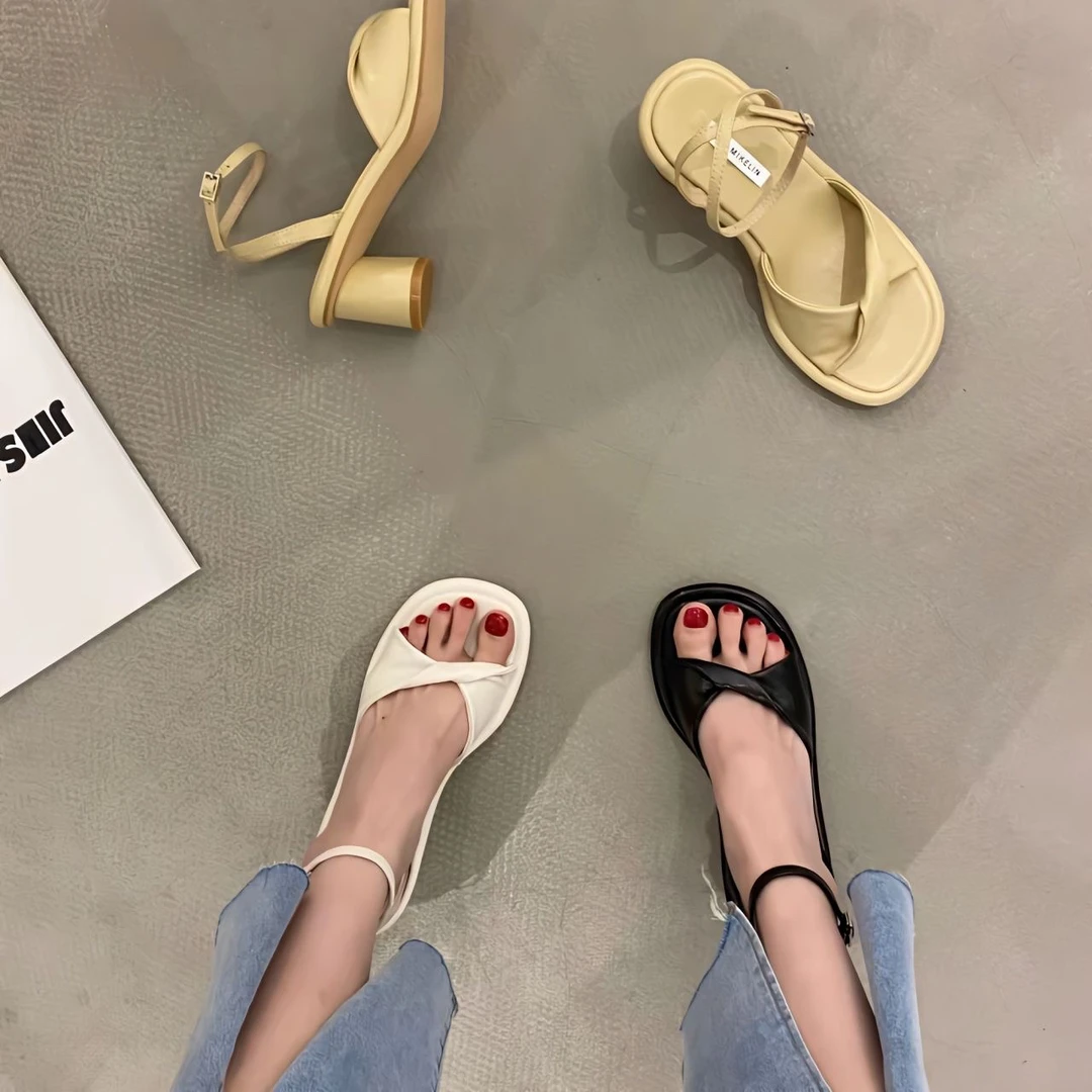 【运费补贴】法式高跟小众仙女鞋子2024年新款夏季中跟黑色粗跟