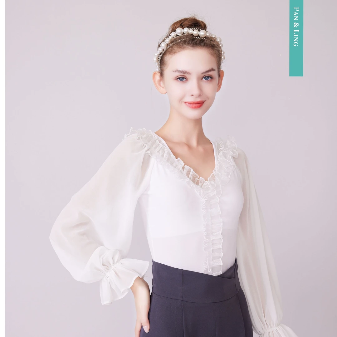 LP原创设计-早秋2024舞服立体花瓣法式设计感显瘦时尚女长袖上衣