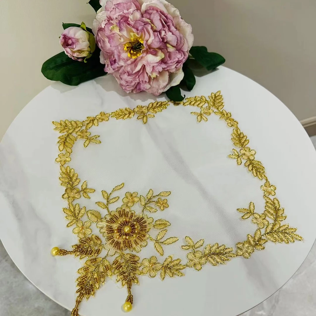 出口高品质手工刺绣复古蕾丝垫子珠单角珠珠