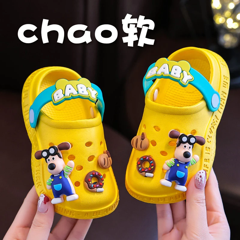 洞洞鞋儿童夏季卡通外穿男童女宝软底eva防滑居家宝宝包头凉拖鞋