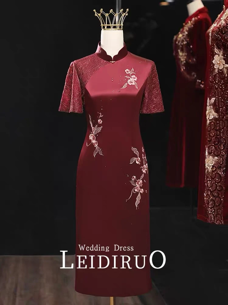 女式显瘦气质高档旗袍2023年新款手工刺绣中式复古礼服
