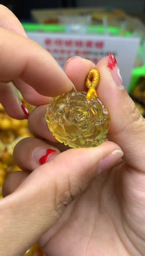 【闪购商品】蜜蜡珠宝奇石未镶嵌牡丹花随机发