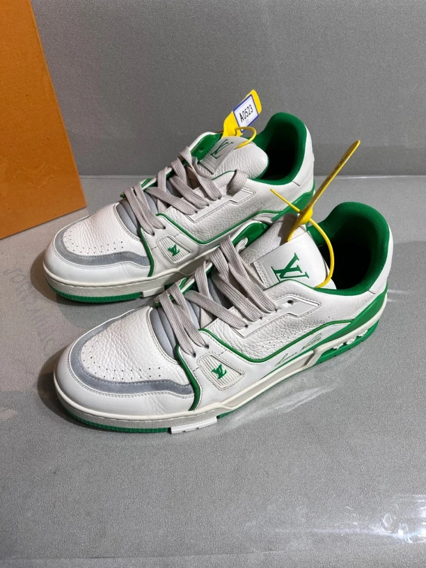 99新 LouisVuitton/路易威登 白绿复古54后跟休闲鞋男鞋 42码