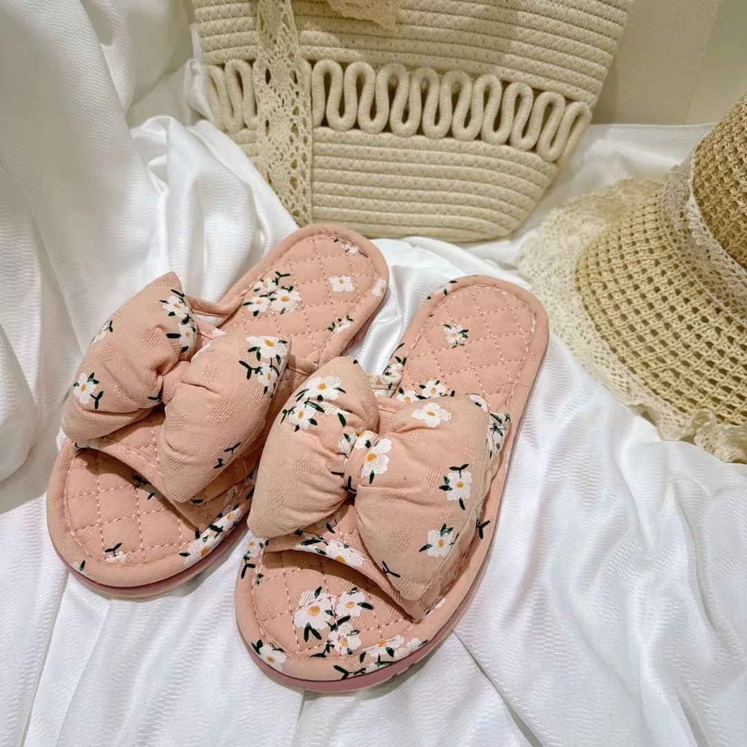 拍一发二新款韩版甜美少女地板拖鞋情侣防滑加厚软布底室内居家鞋