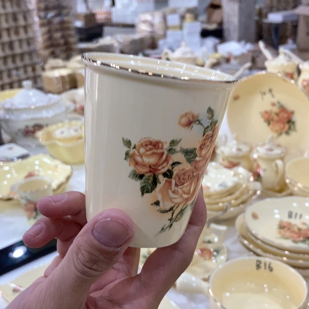 星博陶瓷…………………………………………2